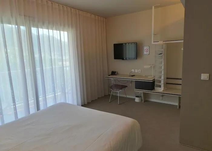 Szálloda Palm Garavan Menton