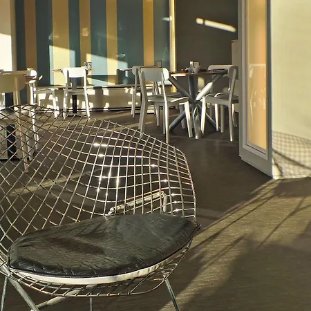 Отель Palm Garavan